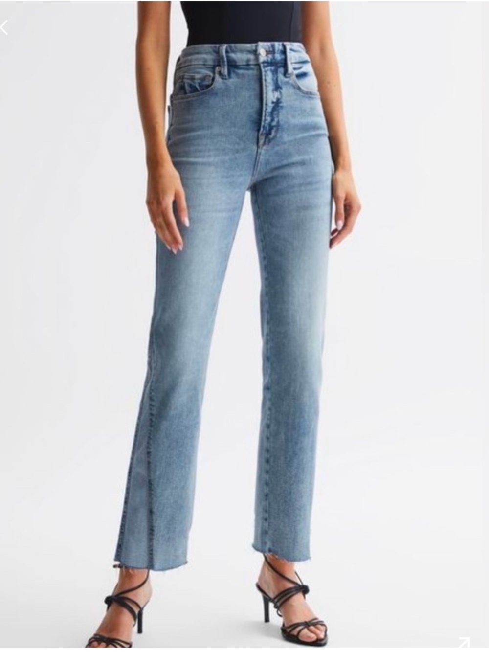 Good American The Good Curve Straight Pieced Jeans in Indigo 4/27
